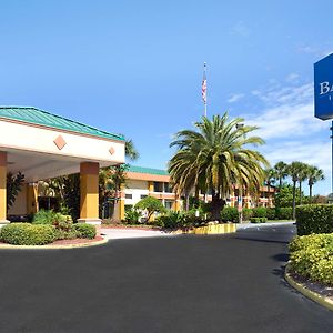 Garnet Inn & Suites